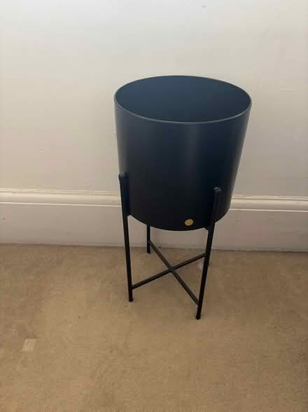 Photo of free Plant pots (NW11 Golders Green) #1