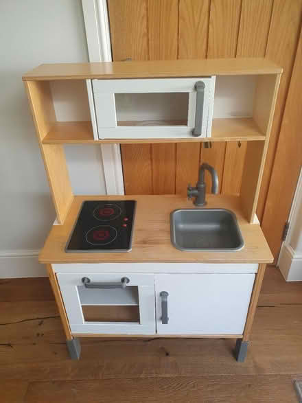 Photo of free IKEA play kitchen + accessories (High Barnet) #1