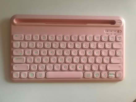 Photo of free Bluetooth keyboard (Sheperds Bush) #3