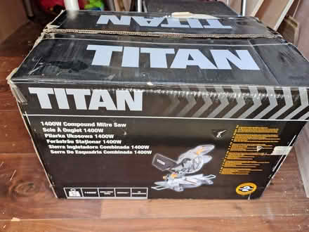 Photo of free Titan compound mitre saw (Oxford-Freegle CGA OX4) #1