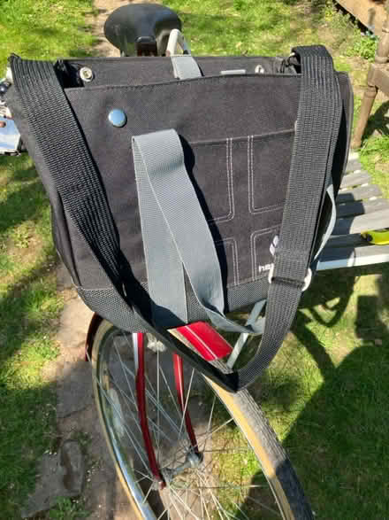 Photo of free Bag for front of bicycle (Whitecross) #4