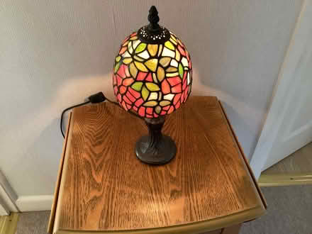 Photo of free Small Tiffany Style light (Bearwood BH11) #2