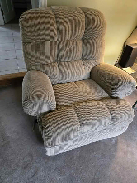 Photo of free Recliner (Glastonbury) #1