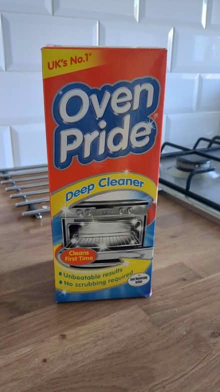 Photo of free Oven cleaner (St. Albans AL4) #1