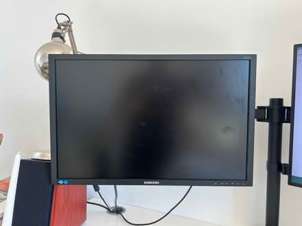 Photo of free Monitor (Sheperds Bush) #2