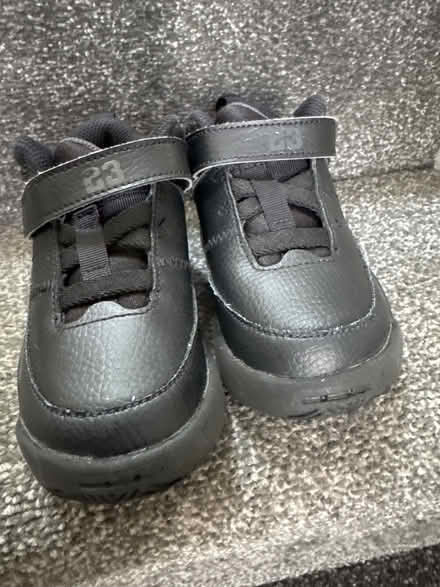 Photo of free Kids trainers. 8.5/26 (SE4 1SJ) #1