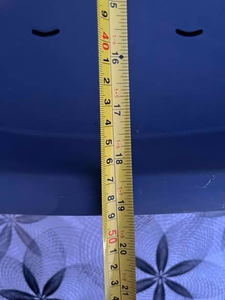 Photo of free Dog bed (North cheam) #4