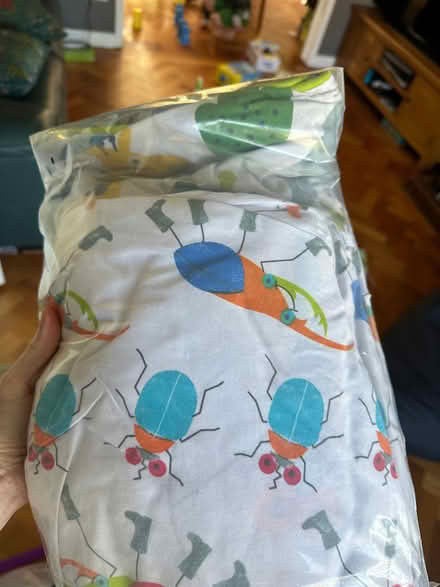 Photo of free Two single bed sets - safari and bug designs (Maiden Erlegh Nature Reserve RG6) #1