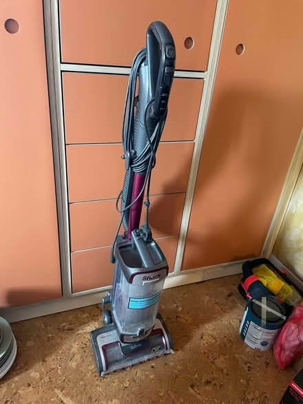 Photo of free Broken Shark hoover (Ruskin Park SE5) #2
