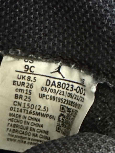 Photo of free Kids trainers. 8.5/26 (SE4 1SJ) #4