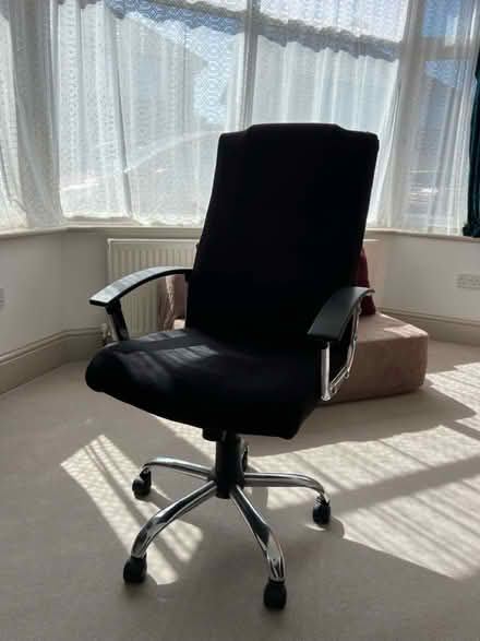 Photo of free office chair (Sunnyhill Derby) #1
