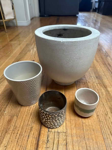 Photo of free More pots (Williamsburg) #1