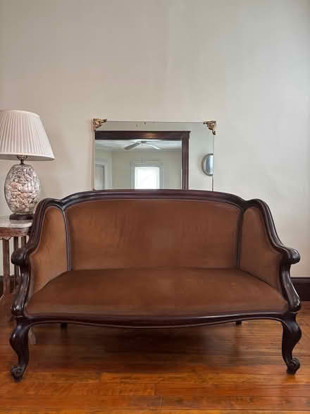 Photo of free Mahogany living room set (Medford) #2