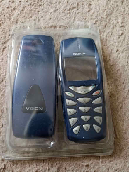 Photo of free Last Call - Very Old Nokia Mobile Phone Case (Kirkley NR33) #1