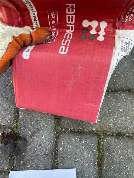 Photo of free Rectangle white tiles (Jennyfield HG1) #4