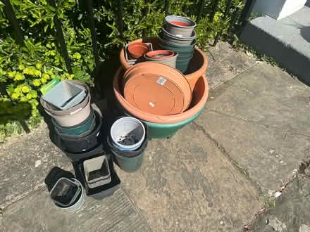 Photo of free Assorted plastic plant pots (Islington/Dalston) #1