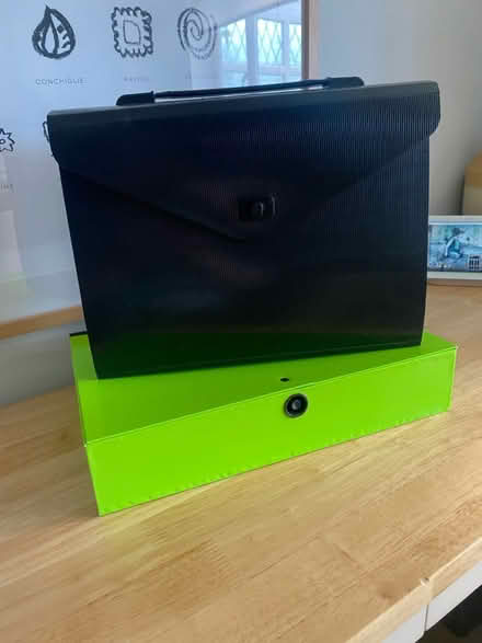 Photo of free Box File & Organisational folder (Bromsgrove B60) #1