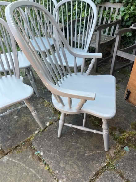 Photo of free 6 dining chairs 2 with arm rests (CR8) #4