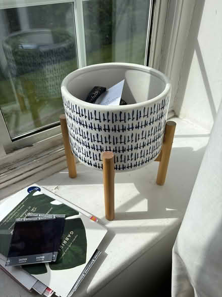 Photo of free Plant pots (NW11 Golders Green) #2