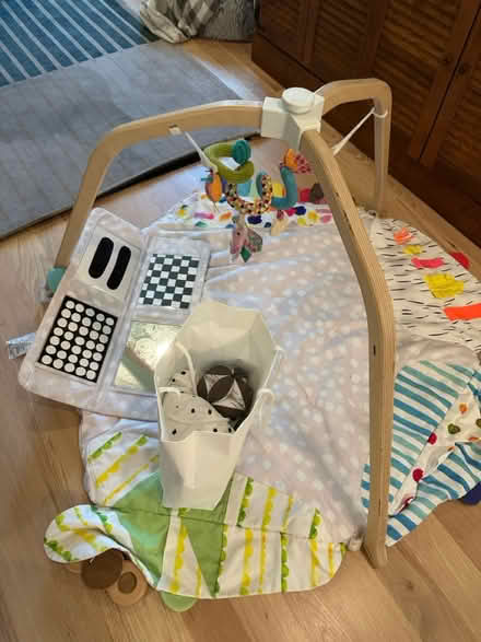 Photo of free Infant play mat (Ruby St) #1