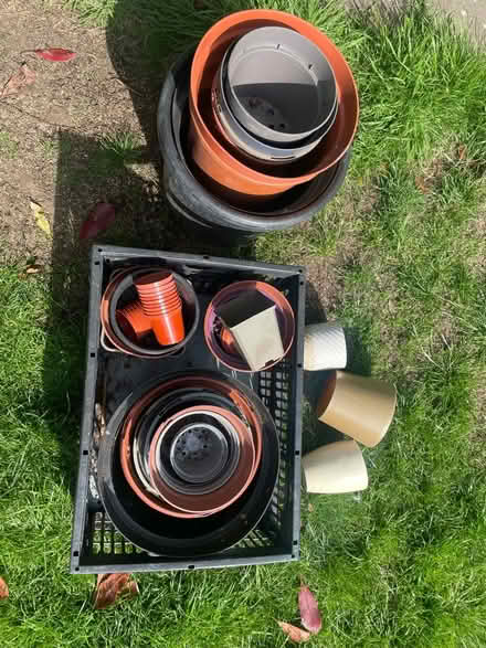 Photo of free Garden pots (EH12 Haymarket) #1