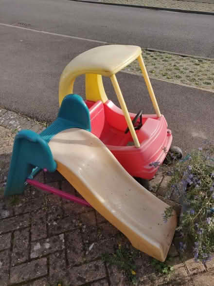 Photo of free Toy car and a slide (Carpenders Park, WD19) #2