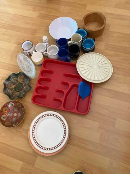 Photo of free Assorted kitchen items (Bodicote OX15) #1