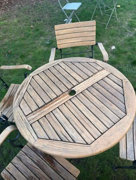 Photo of free Outdoor garden table and chairs (North Kensington W10) #2