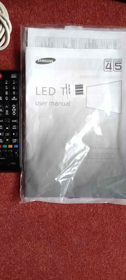 Photo of free TV With Instructions (FK9 Bridge of Allan) #1
