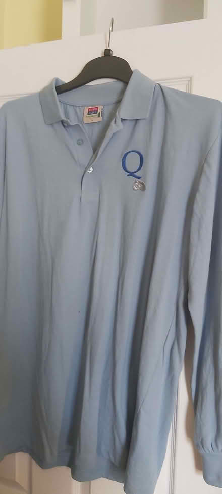Photo of free queensbridge school p.e kit - large (Moseley B13) #1