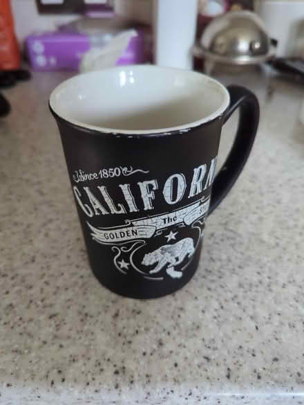 Photo of free Mug (Finchley NW11) #1
