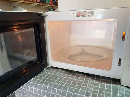 Photo of free Microwave Oven (St Michaels TN30) #1
