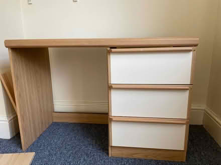 Photo of free Desk (Cambridge CB4) #1