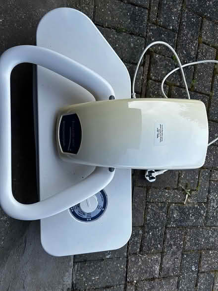 Photo of free Steam Ironing Press (Chignal Road CM1) #1