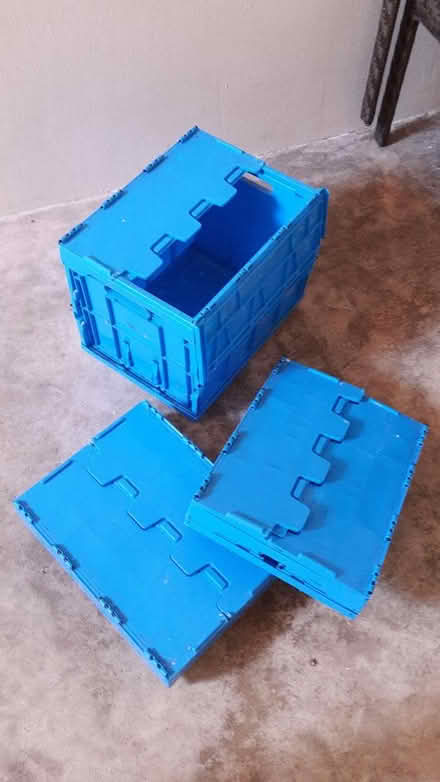 Photo of free Collapsing Plastic Storage Boxes (Queenstown, near MRT) #1