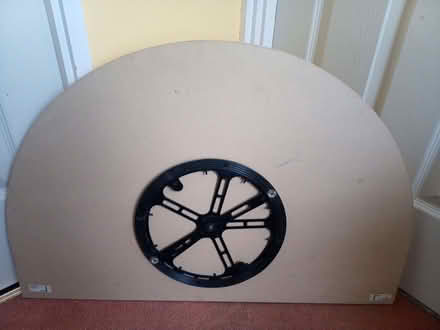Photo of free Tabletop TV stand (Kempston MK42) #4