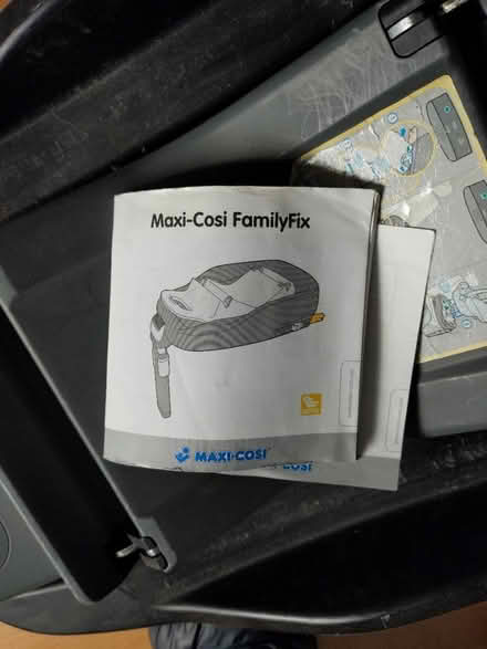 Photo of free Maxi Cosi family fix car seat base (CR5, Old Coulsdon) #2