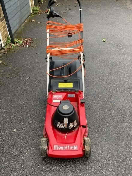 Photo of free Electric mower (Tunbridge Wells N. TN4) #1
