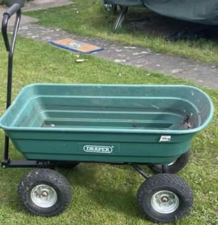 Photo of Old Garden Truck/Trolley (Loughborough LE11) #2