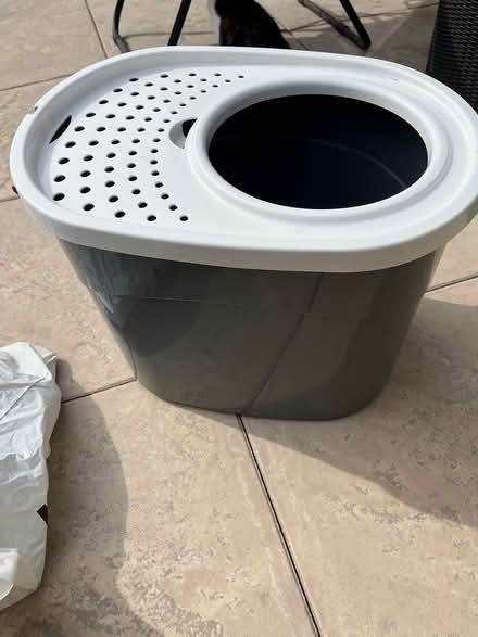 Photo of free Cat litter tray (NG2 Near Colwick) #2