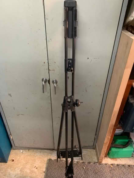 Photo of free Bike rack for car roof (Wheathampstead AL4) #1