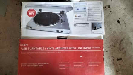 Photo of free USB Turntable - Vinyl to MP3 (Edgiock B96) #4
