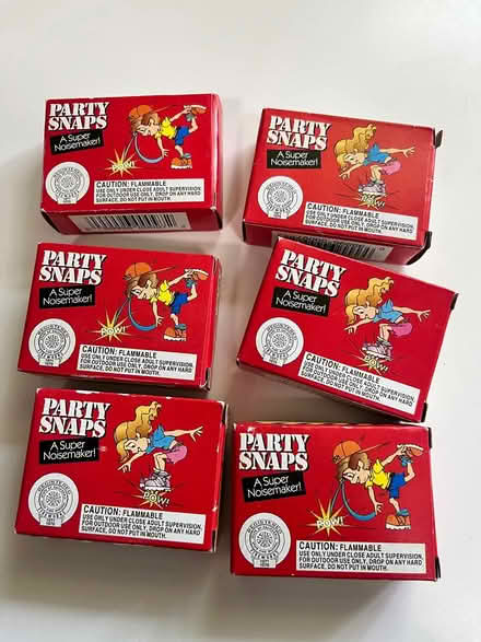 Photo of free Party Snaps Noisemakers (6 boxes) (Lawrence Expwy & Monroe Street) #1