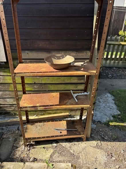 Photo of free Cast iron stsnd (Norbury CR7) #1