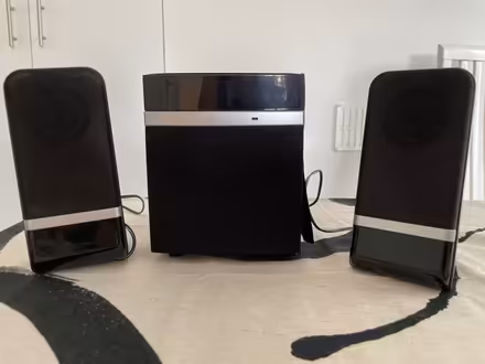 Photo of free Small speakers (Guildford, GU2) #1