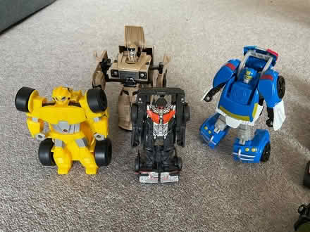 Photo of free Toy cars, vehicles & figures (St. Albans AL1) #2