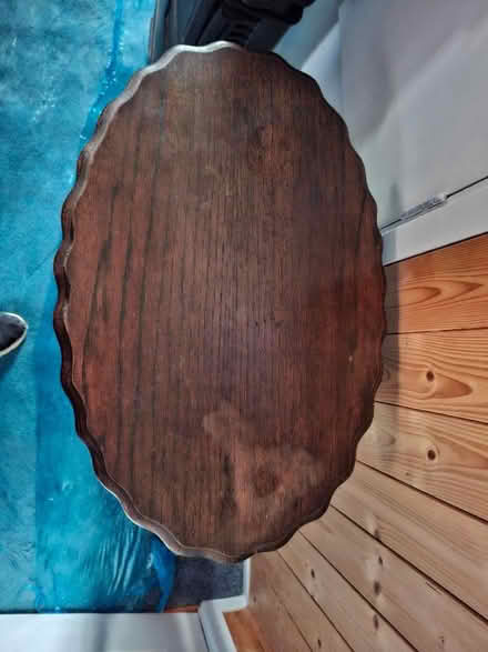 Photo of free Oval console table with barley twist legs (St Nicholas SG1) #3