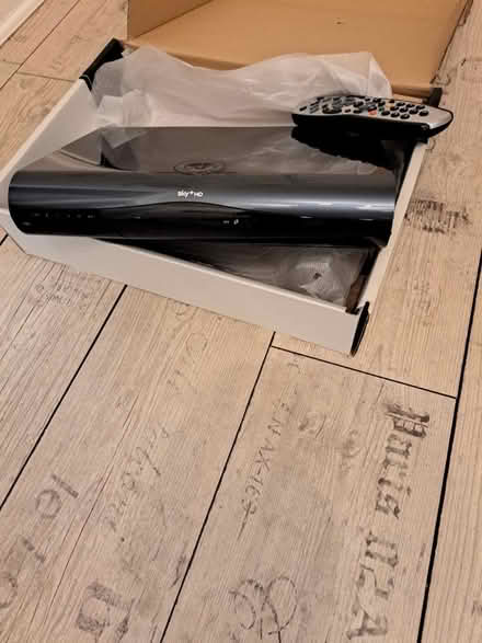 Photo of free 1 TB Sky HD box with remote control (Crofton Park, Brockley) #4