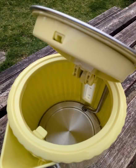 Photo of free Russell Hobbs kettle (Dunkeld, PH8) #3