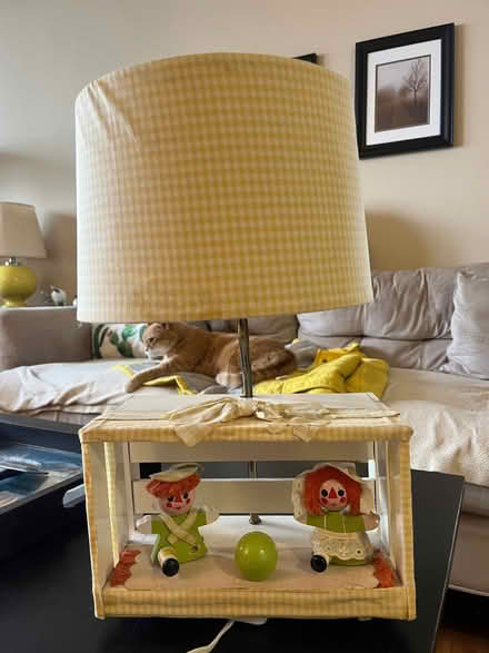 Photo of free Vintage lamp: Pick Up High Park (Bloor and High Park) #1